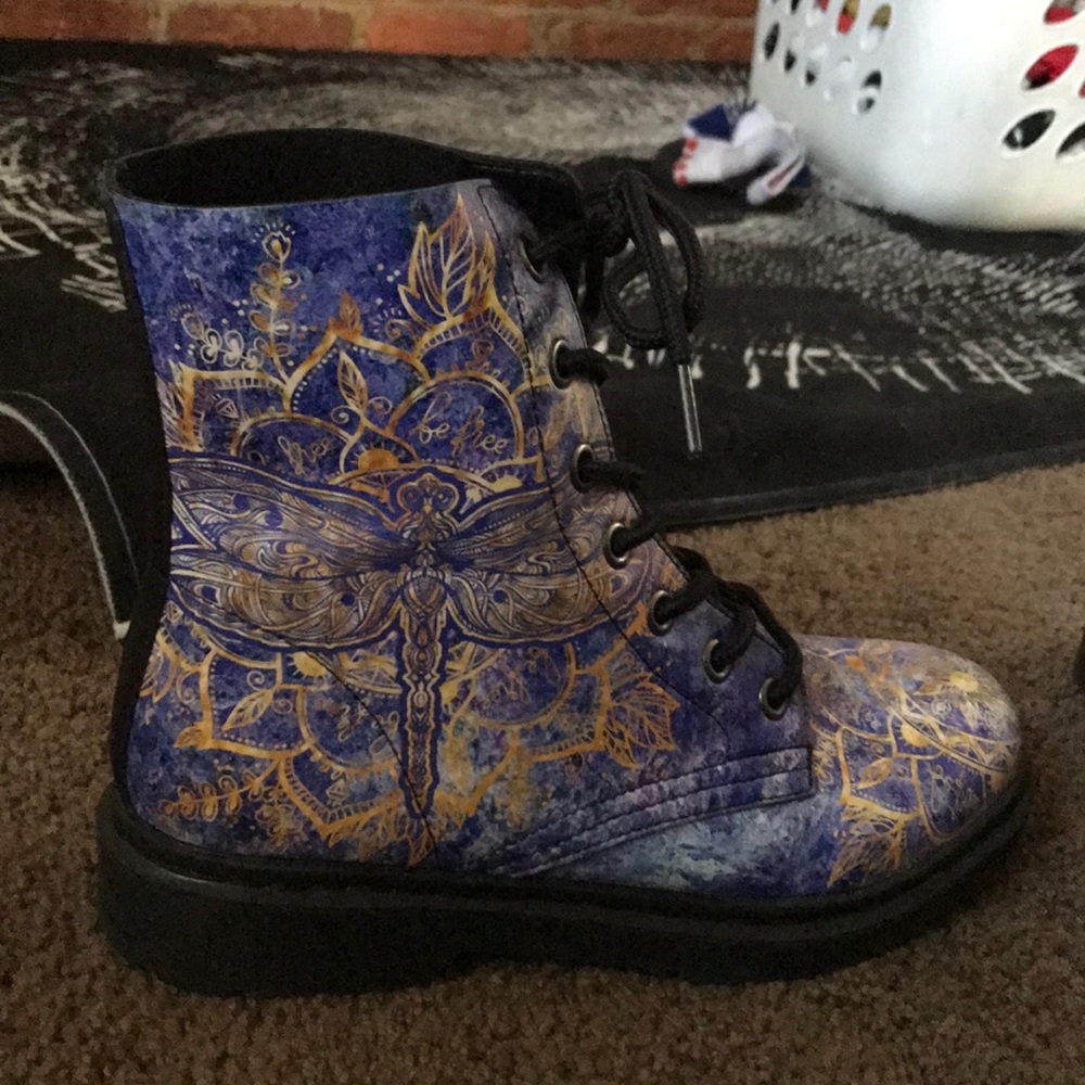 8.5 Yes We Vibe Boots